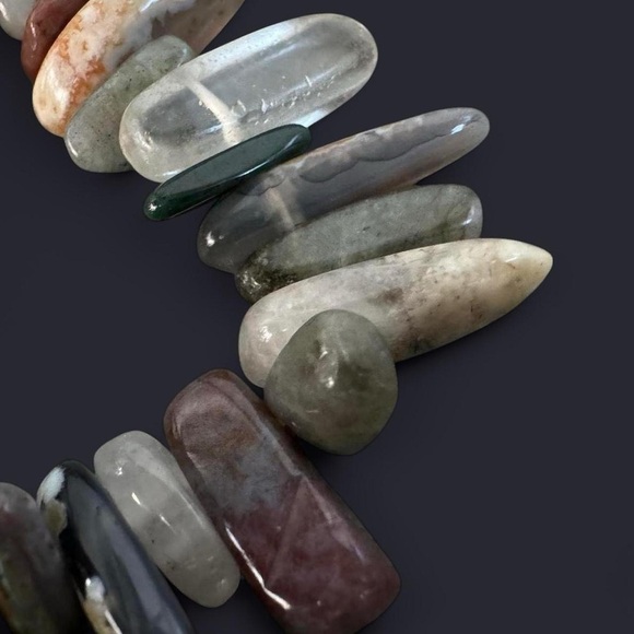 Mixed Crystal Sticks Bead Bracelet - Picture 6 of 7